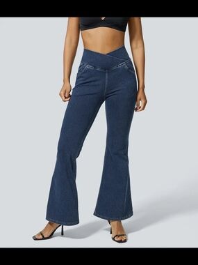 Halara Flex™ High Waisted Crossover Pocket Washed Casual Jeans
